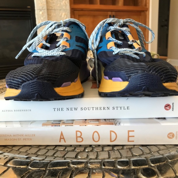 THE NORTH FACE TRAIL RUNNING SHOES - Picture 3 of 11